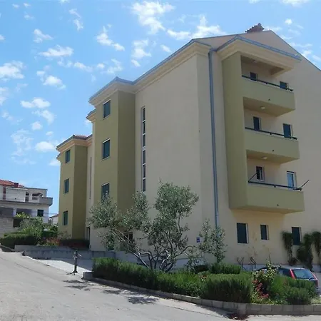 Anita Apartment *